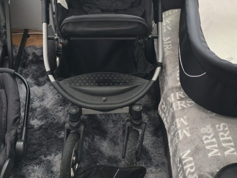 Bergsteiger Capri 3 in 1 babakocsi